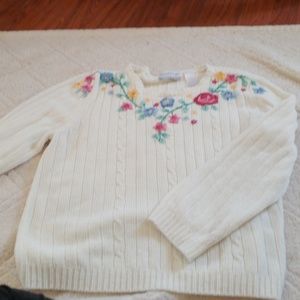 Creeme colored flower sweater